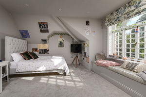 Photo 15- click for photo gallery